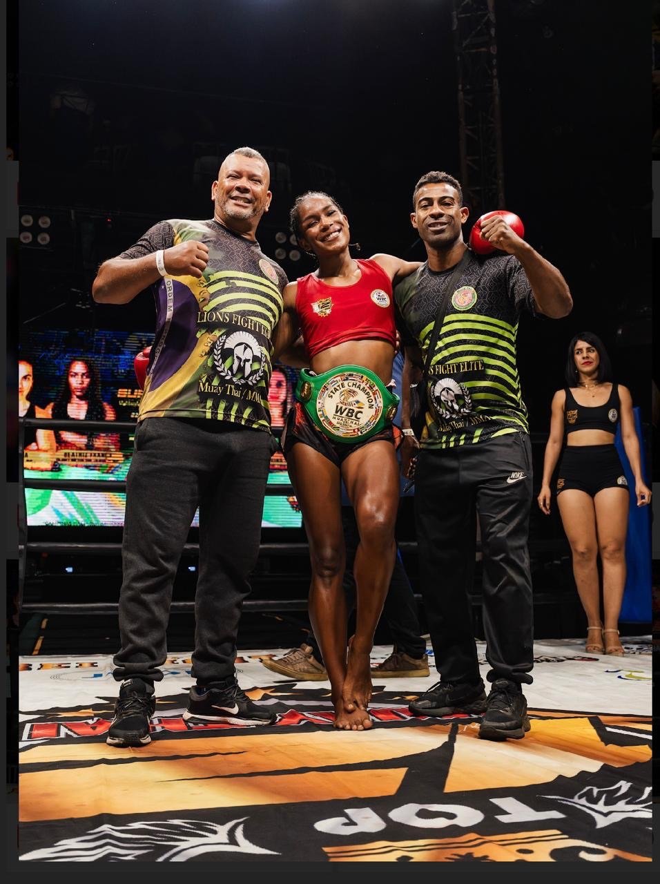 Barbara Beatriz França é coroada campeã paulista do WBC MuayThai